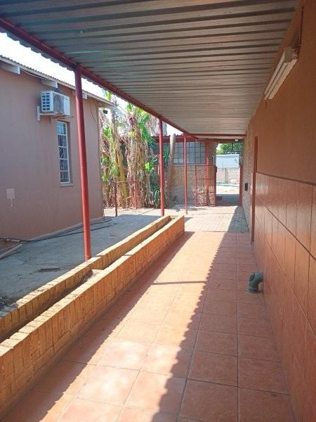 4 Bedroom Property for Sale in Bloemhof North West